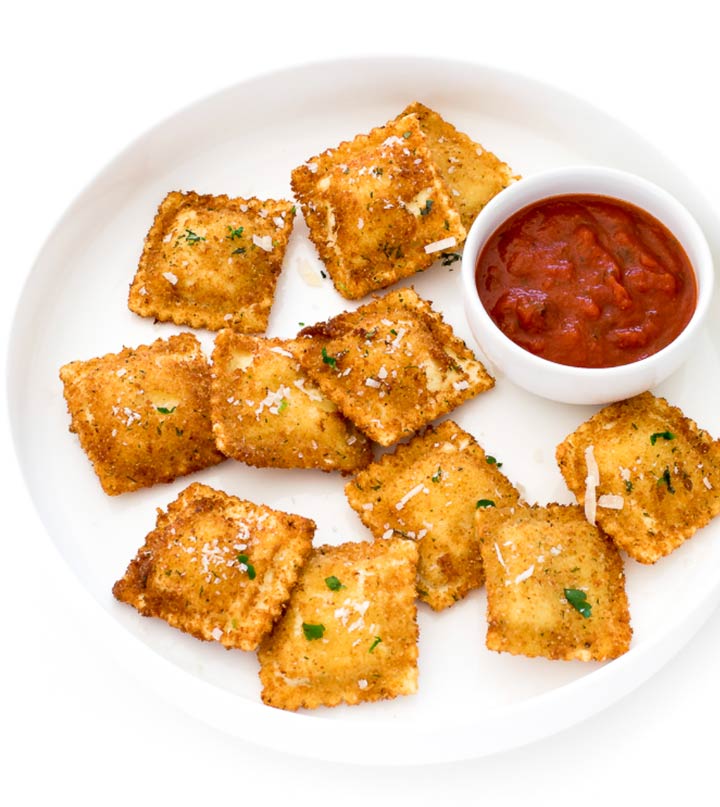 A plate of yummy crispy ravioli.